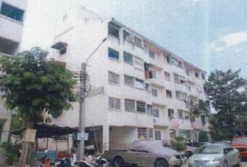 ในคลองบางปลากด พระสมุทรเจดีย์ สมุทรปราการ